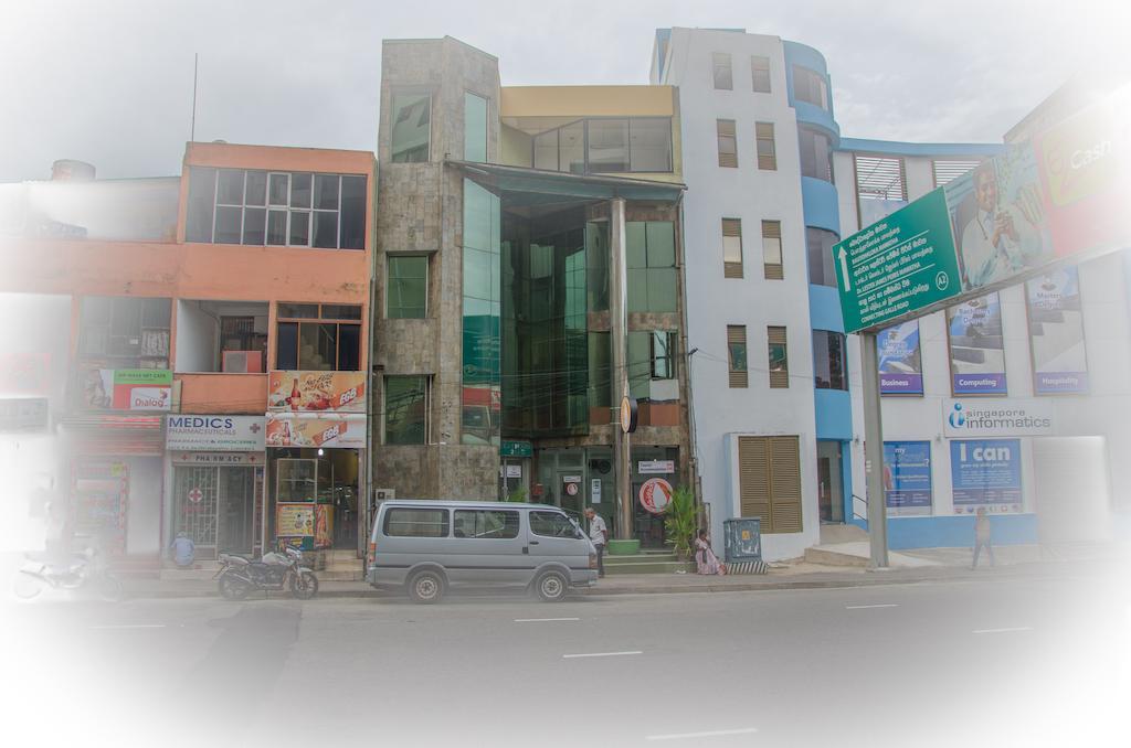 Albergue Backpack Lanka Colombo Exterior foto